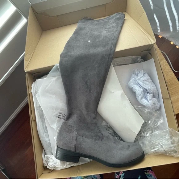 JustFab Gray Over-the-Knee Boots - Picture 5 of 7
